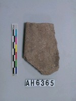 藏品(磨製石斧)的圖片